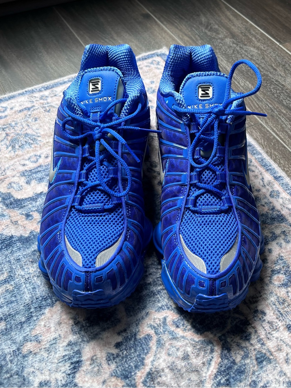 Men’s Nike Shox - Picture 2 of 6